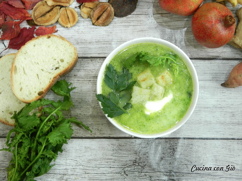 Zuppa di broccoli al latte di cocco