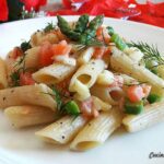 Gnocchi con crema di zucca, salsiccia e cardoncelli