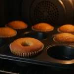 Perché i dolci si abbassano in forno? Il motivo nascosto e come evitarlo ogni volta