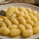 Gnocchi burro e salvia: come preparare un condimento semplice